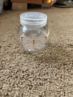 Clear Round Cosmetic Jar with Gold Butterfly Sticker